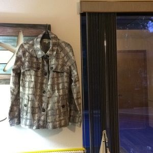 Gorgeous Grey Patterned Raincoat